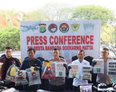 Bea Cukai Soetta & Polri Bongkar Sindikat Penyelundup Vape Isi Obat Keras, Ada 4 Tersangka