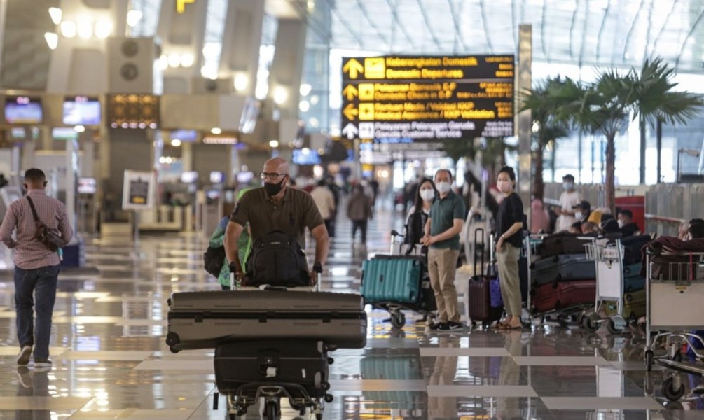Situasi Memanas, Kemlu Imbau WNI Tunda Perjalanan ke Timur Tengah