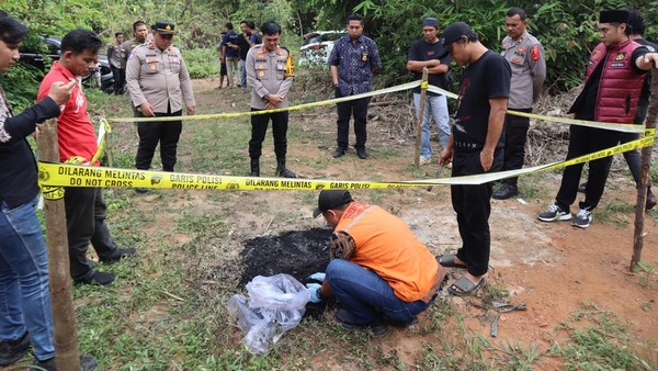 Warga Temukan Mayat Hangus Terbakar di TPU Muara Enim, Polisi Selidiki