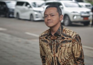 Wamen Dikdasmen Tegaskan Proyek Laptop Rp9,9 T Setop di Era Nadiem