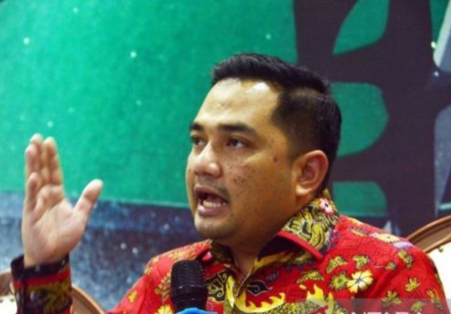 Bupati Indramayu ke Jepang Tanpa Izin, Ketua Komisi II Ingatkan soal UU