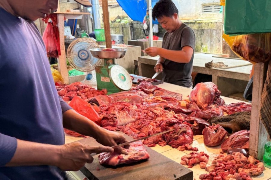 Jelang Idulfitri 1447 H, Harga Daging Sapi dan Ayam di Pasar Sail Pekanbaru Mulai Merangkak Naik