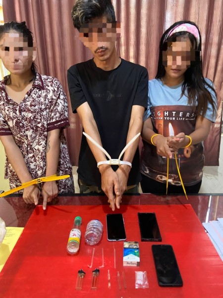 Pesta Sabu Bersama Pria Pekanbaru, Dua Wanita Muda Asal Medan Ditangkap di Kuansing