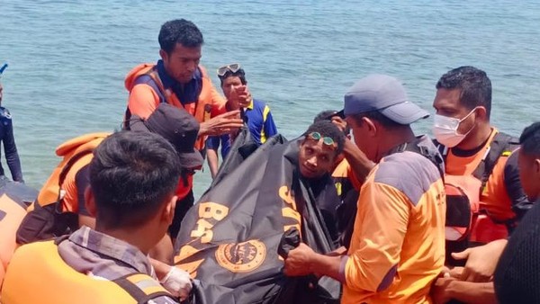 Nelayan Alor Jatuh dari Tebing Saat Mancing, Jasad Ditemukan di Dasar Laut