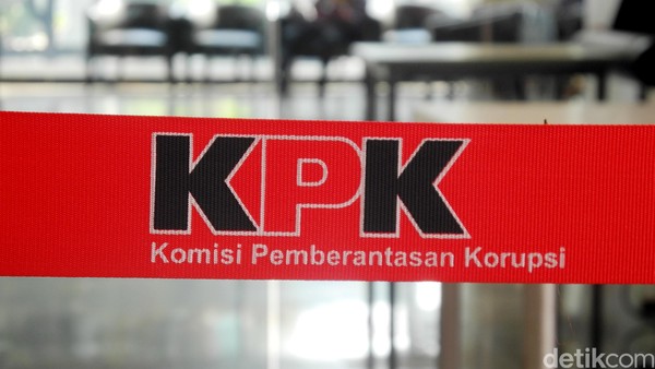 KPK Temukan 4 Brankas Saat Geledah 2 Rumah di Kaltim Terkait IUP
