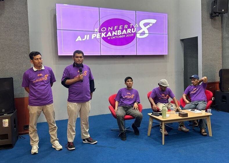 Konferta VIII Ilham dan Arif GunawanNahkoda Baru AJI Pekanbaru