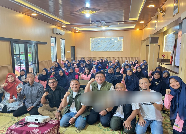 IPB Beri Pelatihan Guru PAUD di Bantul Ciptakan Buku Cerita Digital Interaktif