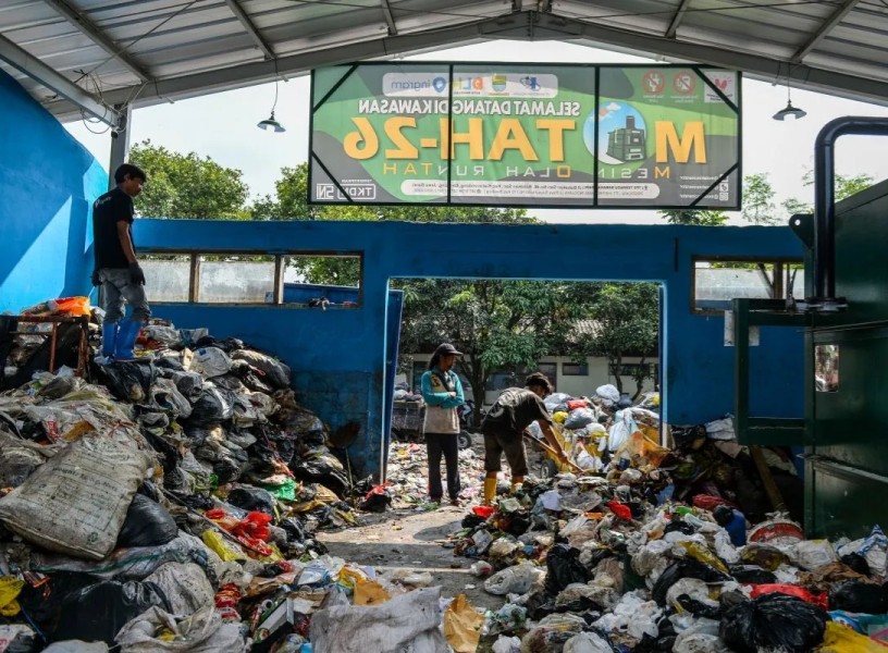 Pekanbaru Berlakukan Kutipan Sampah Sukarela