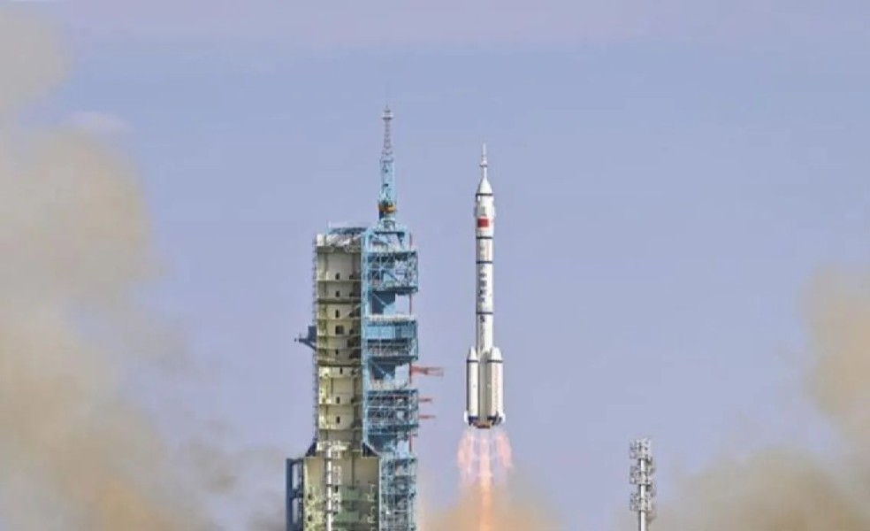 China Umumkan Kru Shenzhou-21 Untuk Misi Luar Angkasa Terbaru