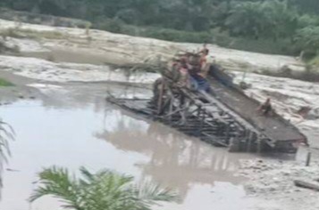 Aktivitas PETI Terang-terangan di Samping Gedung DPRD Kuansing