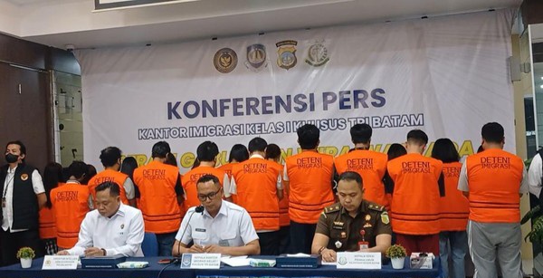 Pencari Suaka di Batam Selundupkan 16 WNA Asal Myanmar