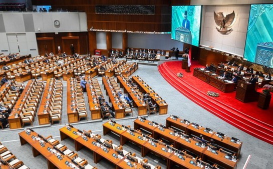 Kembali Bersidang, DPR Akan Bahas Utang Kereta Cepat hingga Evaluasi MBG