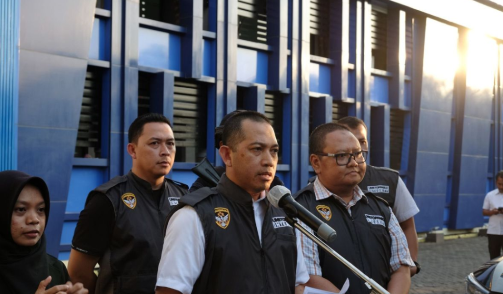 Kortas Tipidkor Geledah KPPBC Juanda Terkait Impor Ponsel Ilegal