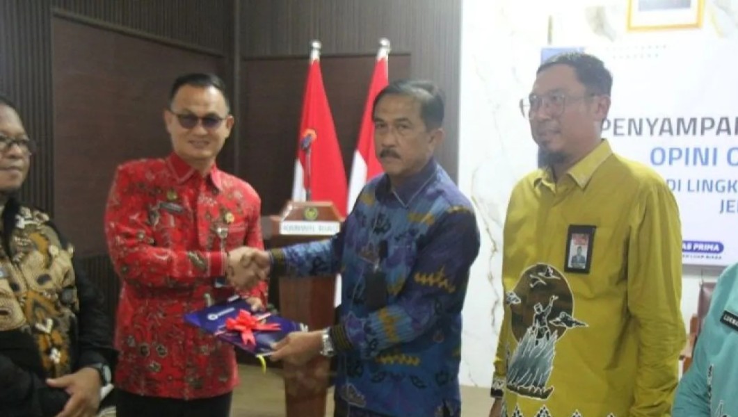 Dorong Peningkatan Kualitas Layanan, Kalapas Pekanbaru Hadiri Evaluasi Ombudsman 2025