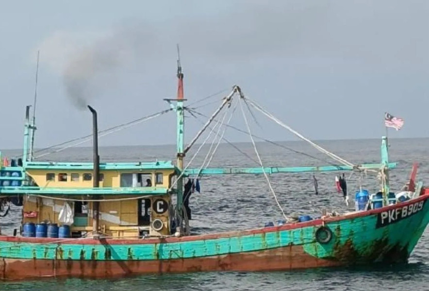 TNI AL Tanjung Balai Asahan, Sumut tangkap kapal ikan asing di laut Indonesia