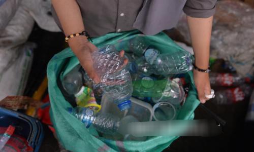 Darurat Sampah Plastik, Solusi Ini Disebut Paling Realistis di RI