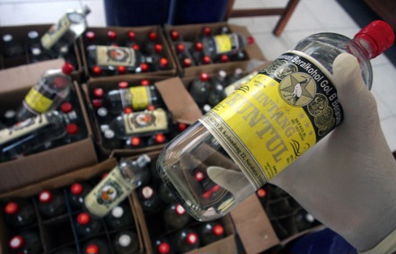 Polres Sangihe Musnahkan Ratusan Butir Obat dan 1.700 Liter Miras