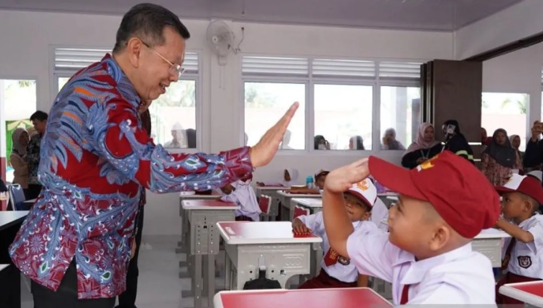 Apical & Pemkot Dumai Resmikan SDN 001 Lubuk Gaung