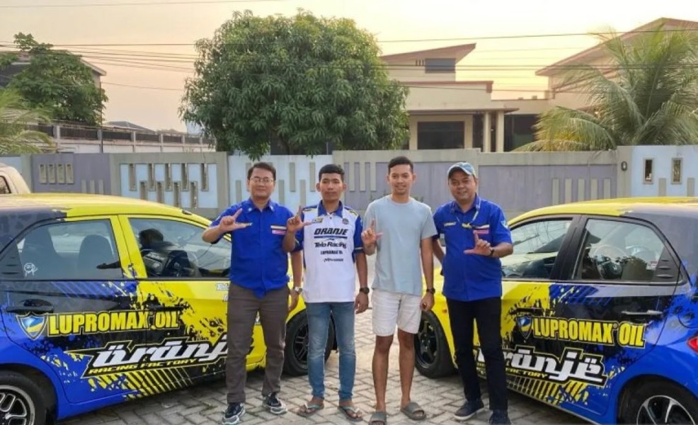 Tim Oranje X Lupromax Targetkan Juara Umum Kejurnas Drag Race Seri 2 Riau