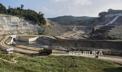 Kekeringan Masih Ancam Sawah di Indramayu Bendungan Cipanas Belum Terisi Penuh