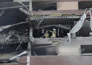 Israel Serang Pembangkit Listrik Tenaga Nuklir Iran di Isfahan