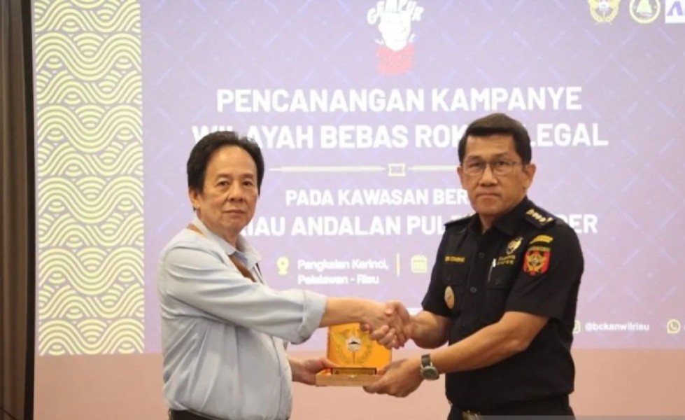 Gempur Rokok Ilegal, DJBC Riau Kampanye di APRIL Group