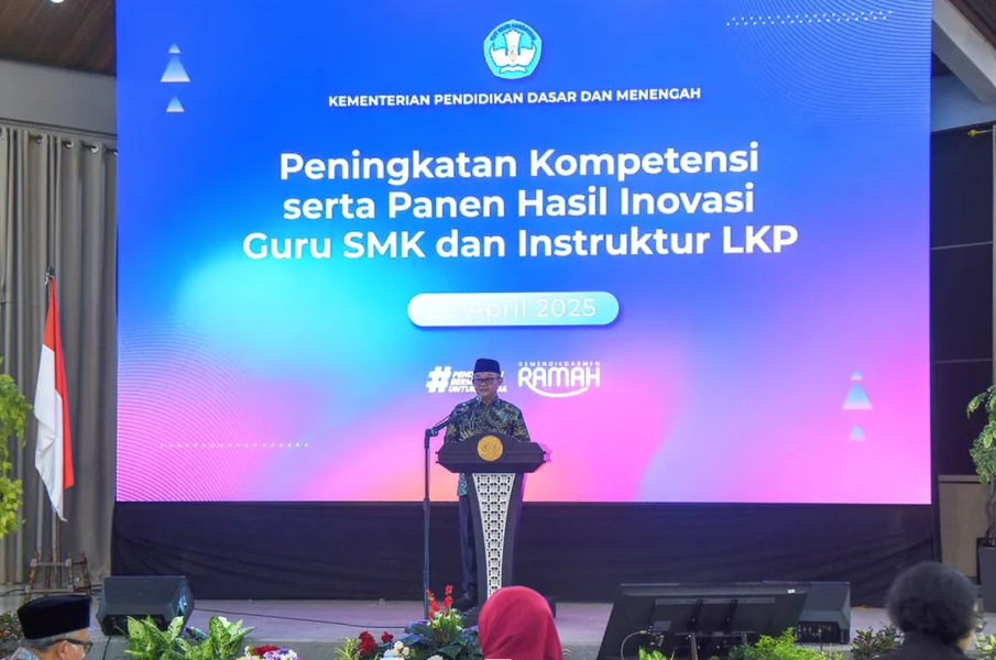 Kemendikdasmen tingkatkan kompetensi ribuan guru SMK-instruktur LKP
