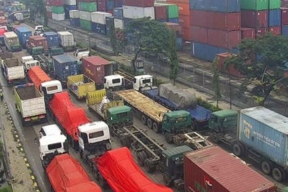 DPR Desak Manajemen Pelabuhan Tanjung Priok Berkoordinasi Terkait Bongkat Muat dengan Polisi