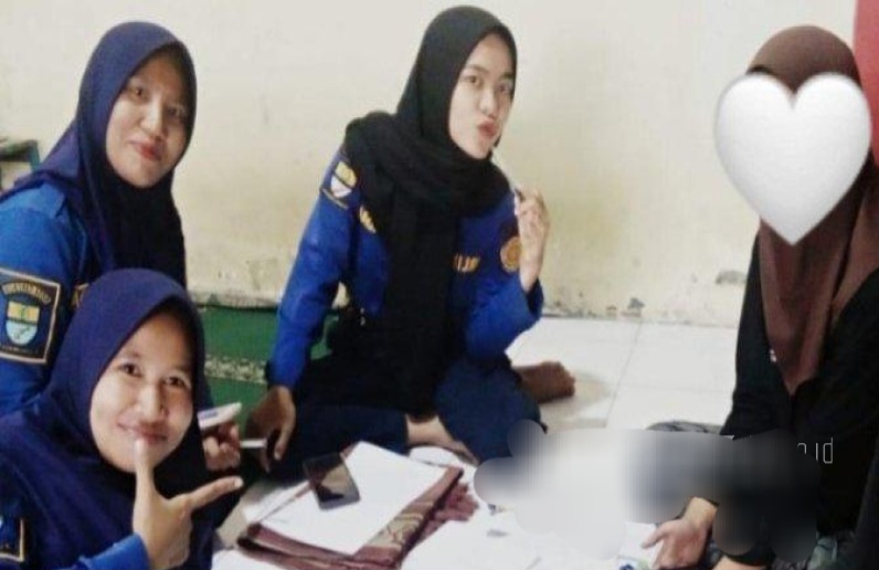 Siswi SMA Datangi Kantor Damkar Minta Bantu Kerjakan PR Kimia