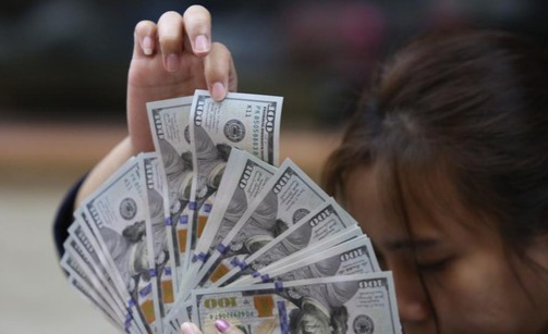 Rupiah Melemah, Utang Luar Negeri Indonesia Naik Jadi Rp 7.043 T