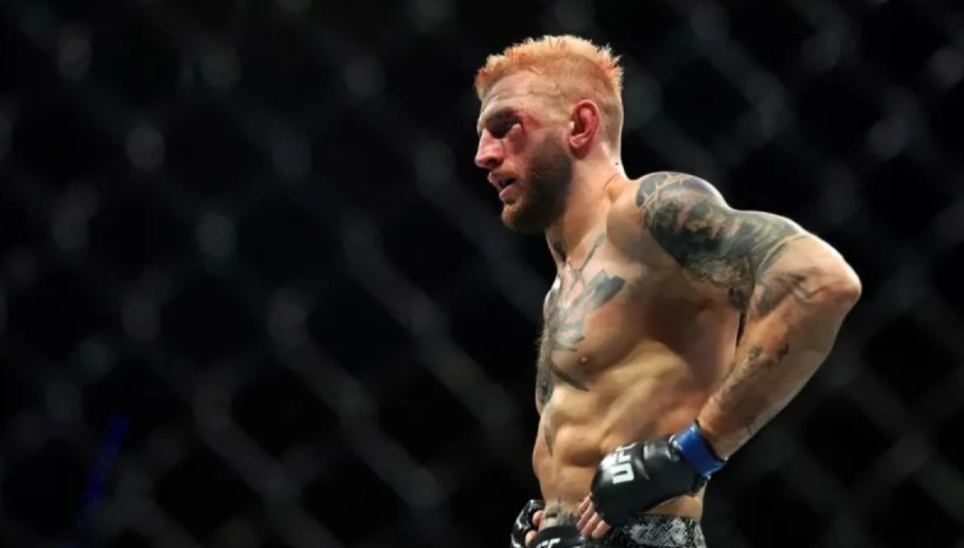 Justin Gaethje rebut gelar juara kelas ringan usai menang TKO atas Ilia Topuria di UFC Freedom 250