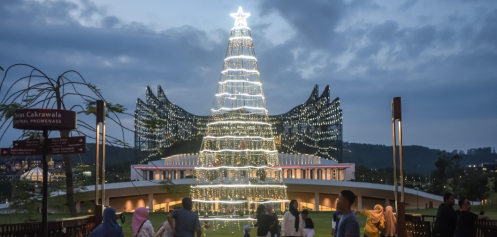 Tinjau SD hingga SMA di IKN, Wapres Gibran Pastikan Fasilitas Pendidikan Siap Cetak SDM Unggul