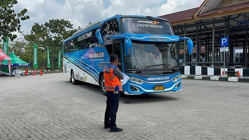 Dishub Pekanbaru Pastikan Bus Angkutan Lebaran di Terminal BRPS Layak Jalan Demi Keselamatan Pemudik