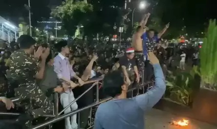 Yaqut Ditahan KPK, Massa Banser Mengamuk di Gedung Merah Putih