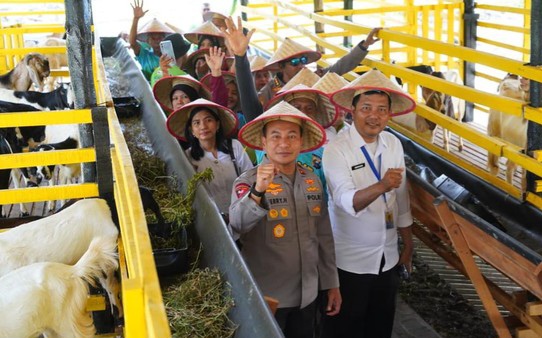 Kapolda Riau: Ketahanan Pangan Lahir dari Tangan Petani