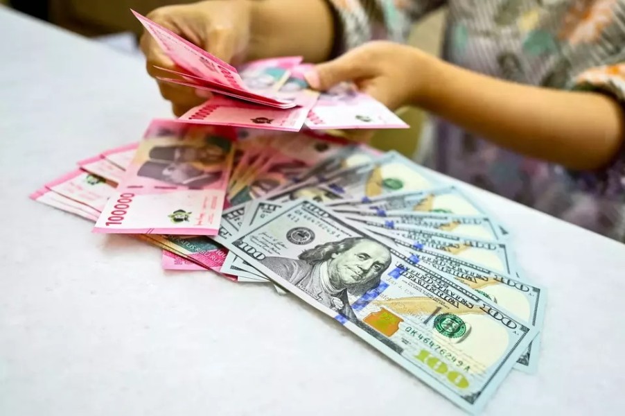 BI Targetkan Rupiah Stabil di Rp 16.500 Per Dolar AS pada 2026