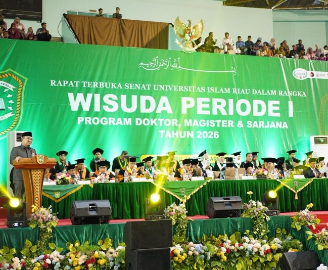 UIR Gelar Wisuda Periode 1 2026, Tegaskan Komitmen Cetak Lulusan Unggul dan Berdaya Saing