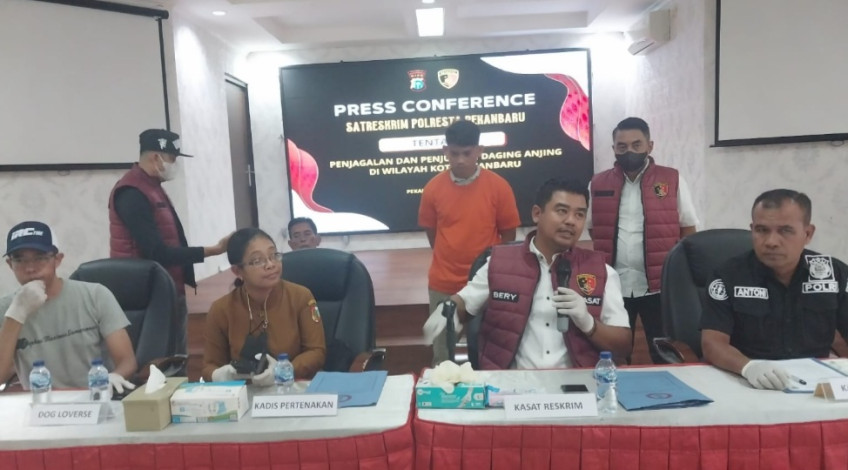 Rumah Jagal dan Penjual Daging Anjing di Pekanbaru Digerebek, Ayah Anak Ditangkap Polisi