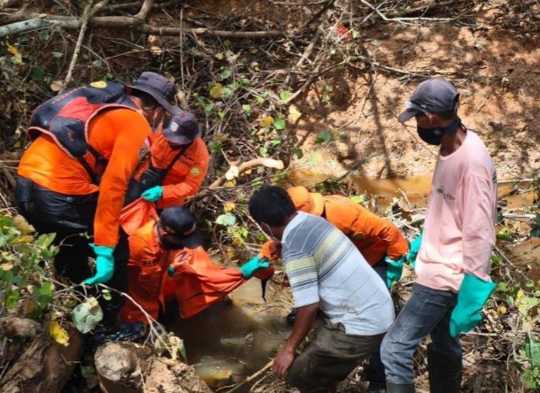 Hilang Saat Panen Sawit, Warga Bengkalis Ditemukan Meninggal Setelah 6 Hari Pencarian