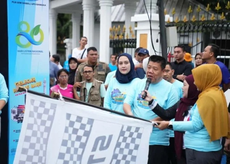 Ribuan Peserta Ikuti Jalan Sehat HLN Ke-80 di Bangka Belitung