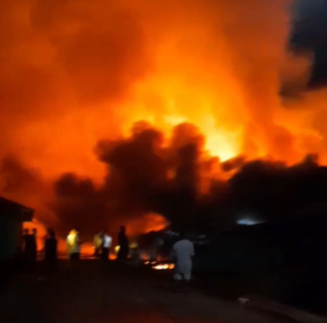 Enam Unit Rumah di Desa Wisata Bukit Batu Bengkalis Terbakar