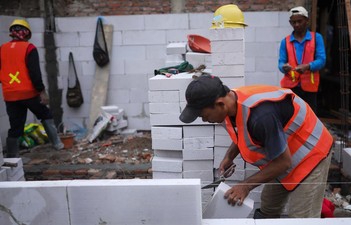 Bangun Rumah Sendiri Dikenakan Pajak 2,4 Persen Mulai Tahun 2025