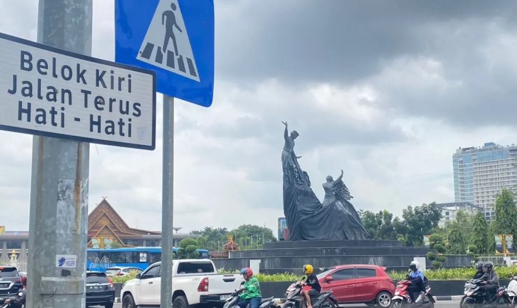 Polisi Tangkap Pencuri Lempengan Tembaga Tugu Zapin di Pekanbaru