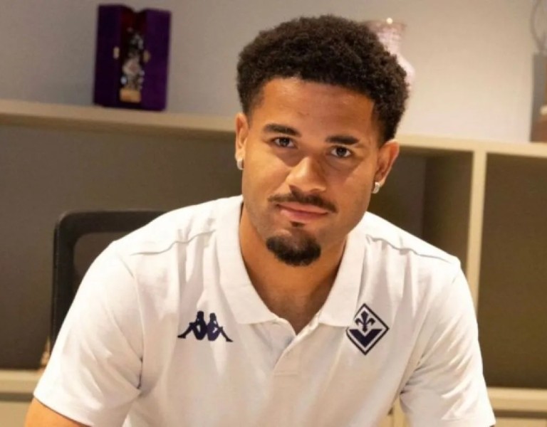 Fiorentina Resmi Gaet Simon Sohm dari Parma, Siap Perkuat Lini Tengah