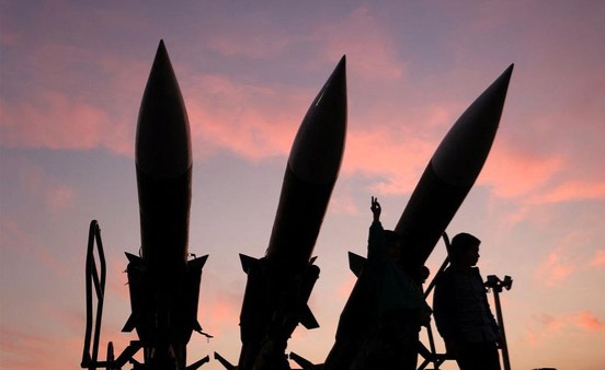 Iran Sebentar Lagi Sepakati Pembelian Rudal Supersonik dari China