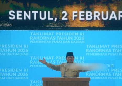 Prabowo Nyatakan Perang Terhadap Sampah