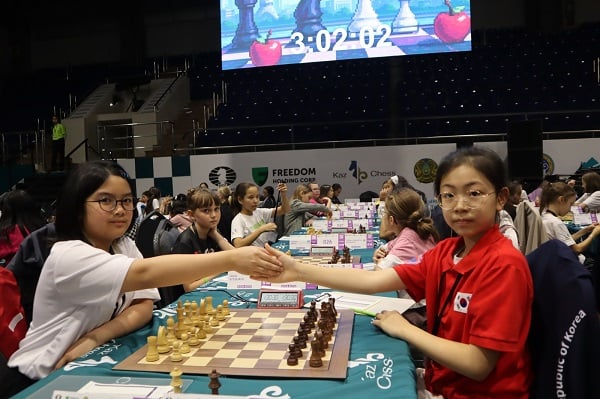 Penampilan Luar Biasa Tiga Pecatur Cilik Indonesia di World Chess Championship 2025