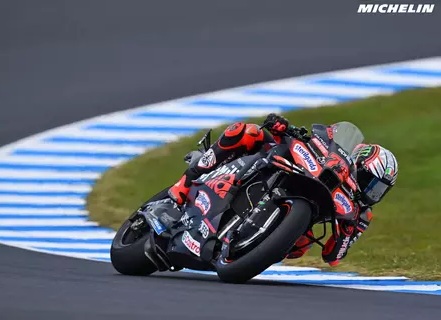 Bezzecchi Menang di Sprint Race Australia, Aprilia Tunjukkan Taji!