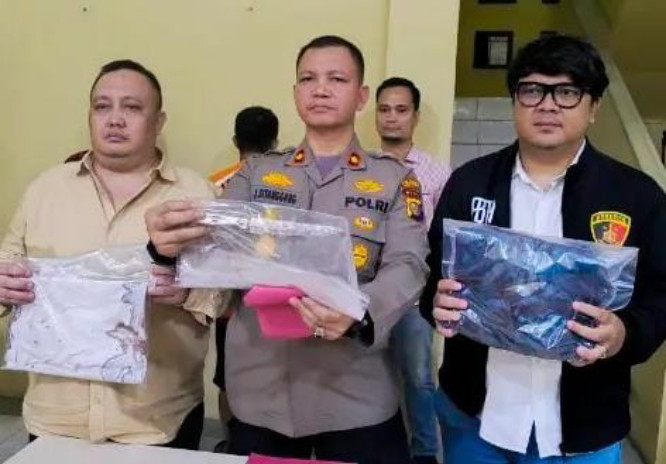Dicurigai Selingkuhi Istri Orang, Karyawan Rumah Makan Tewas dengan 9 Tusukan
