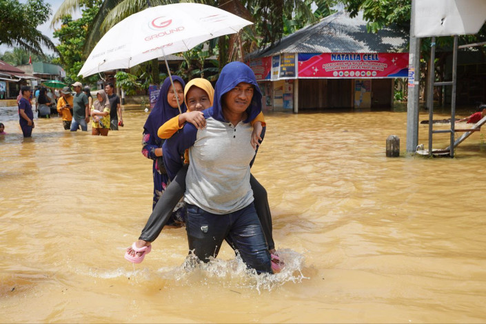 Ribuan KK di Riau Terjadi Banjir, Ketinggian Air Mencapai 1,5 Meter